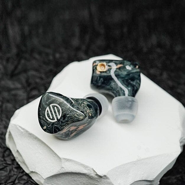 Open Box BGVP Phantom 2BA + 2DD + 2EST + 2BCD Flagship IEMs (Ships Only to Japan) - Image 5