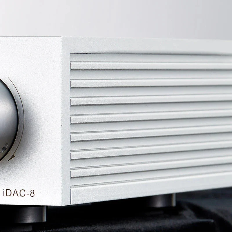 Cayin iDAC-8 Tube DAC and Headphone Amplifier - Image 6