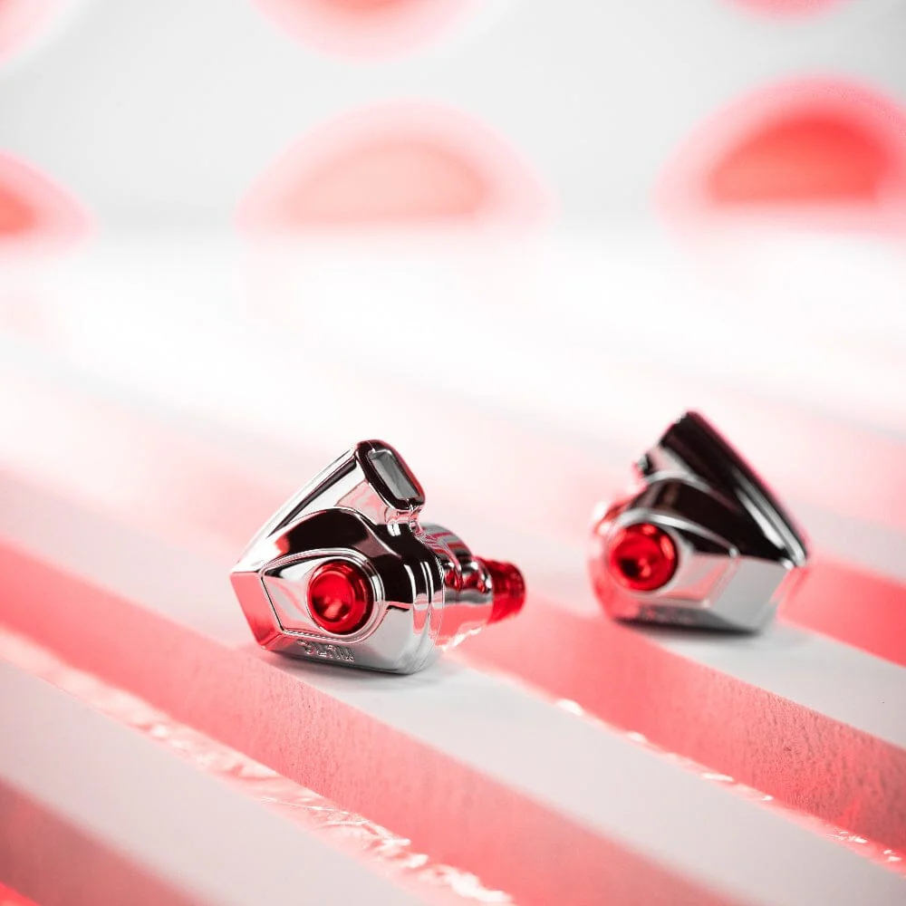DUNU Titan S2 Dual-Chamber & Magnetic Circuit Dynamic Driver In-Ear Earphones - Image 10