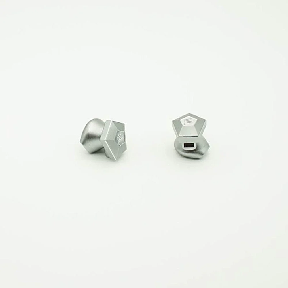 Fidue Thunder 1DD + 2BA Hybrid Drivers In-Ear Earphone - Image 4