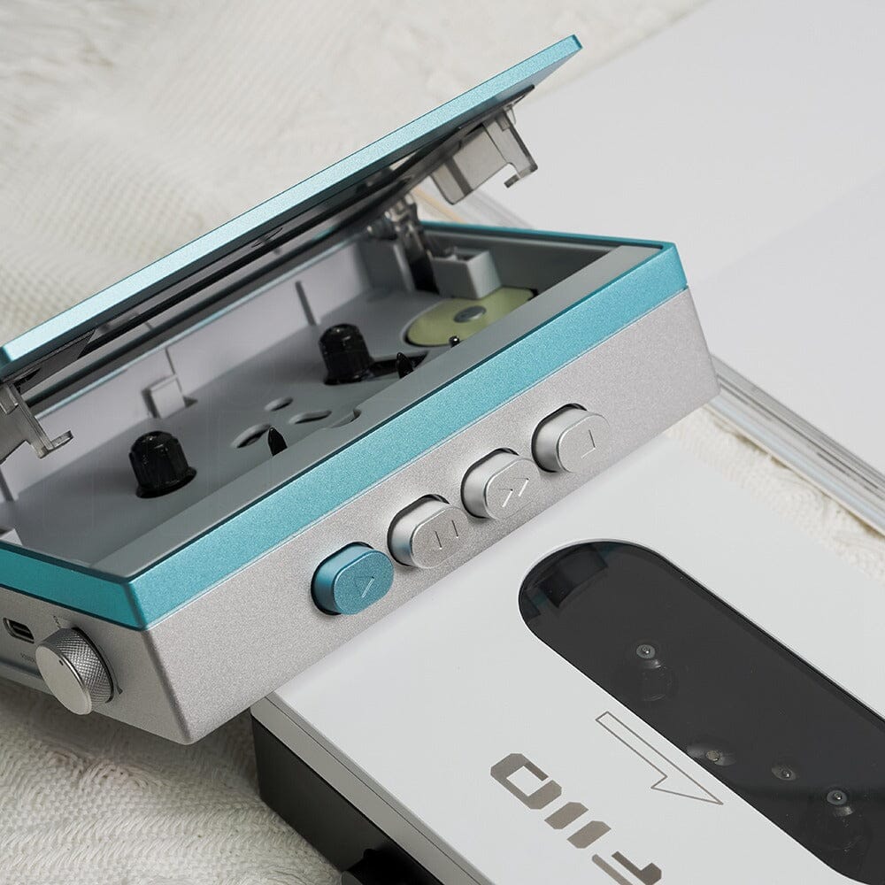 FiiO CP13 Portable Stereo Cassette Player - Image 6
