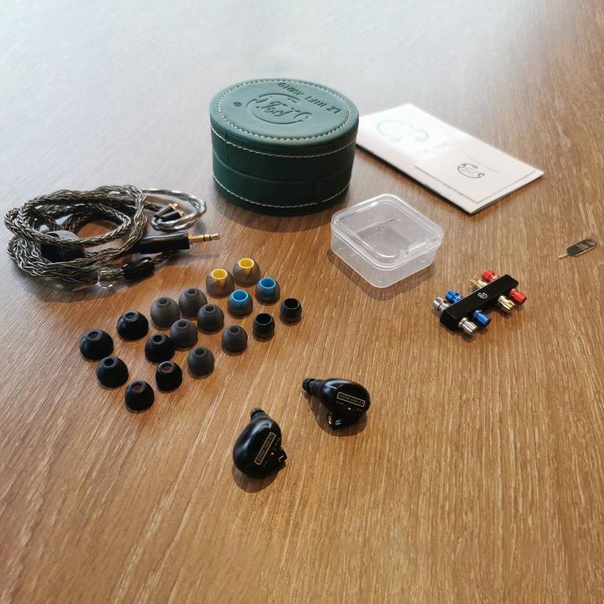 LZ A7 1DD+4BA+2 Ceramic Piezoelectric Drivers IEMs - Image 2