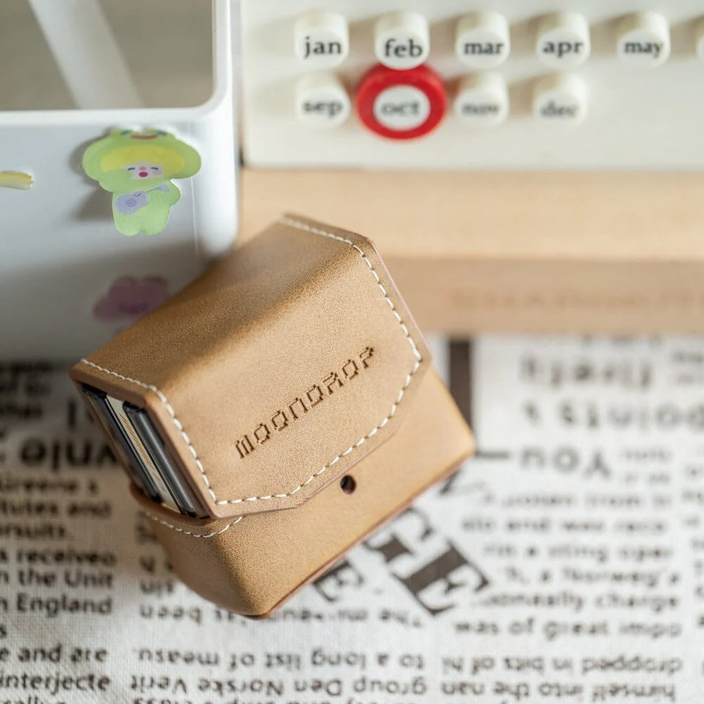 Moondrop Small Leather Case / Magnetic Case For Space Travel Series Bluetooth Earbuds - Image 7