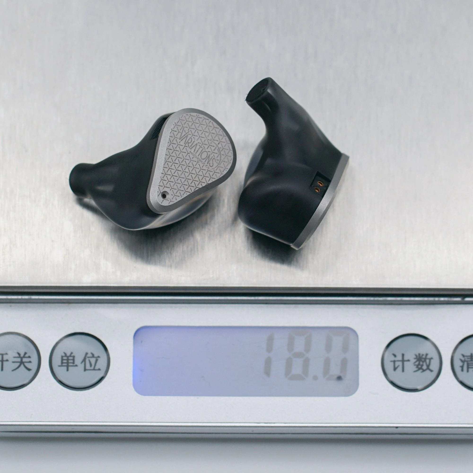 Moondrop Variations 2EST + 2BA + 1DD Tribrid IEMs - Image 9