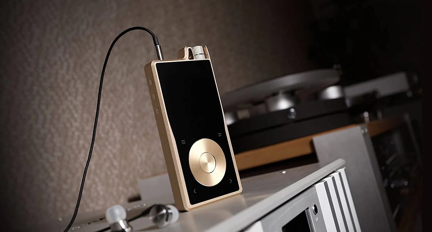 Questyle QP2R High-Res Lossless Digital Audio Player Portable DAP - Image 4