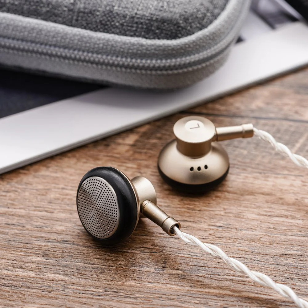 SIVGA M200 HiFi Wired Earphone - With Remote Control - Image 4