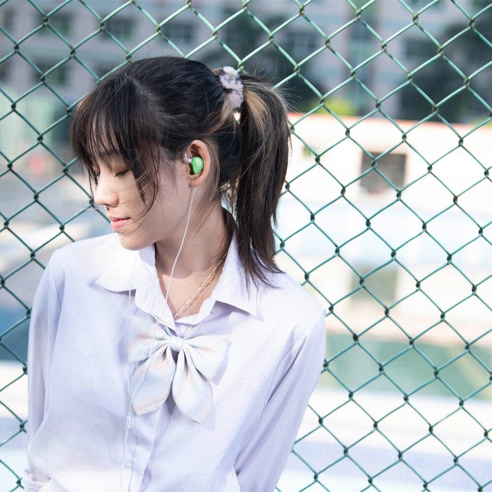 TinHiFi T1 PLUS Beryllium Diaphragm Dynamic Driver in-Ear Earphone - Image 6